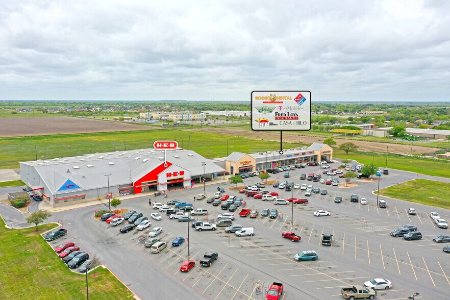 More Photos Of Hwy 107 & Comal St, Elsa Unknown For Lease