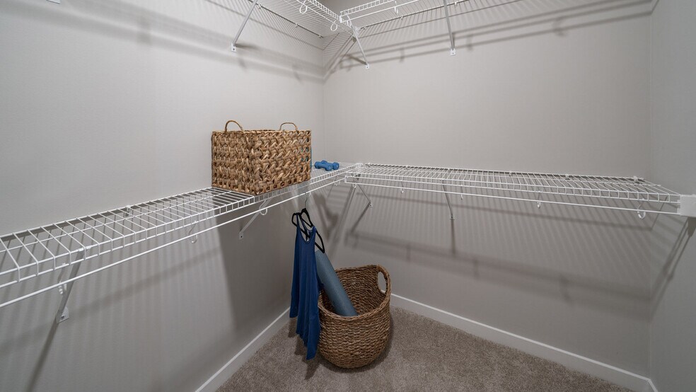 More Photos Of 295 NE Ivanhoe Blvd, Orlando Apartments For Lease