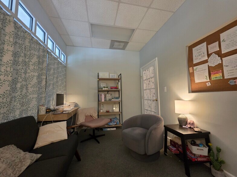 More Photos Of 149 Riverwalk Blvd, Ridgeland Storefront Retail Office For Sale