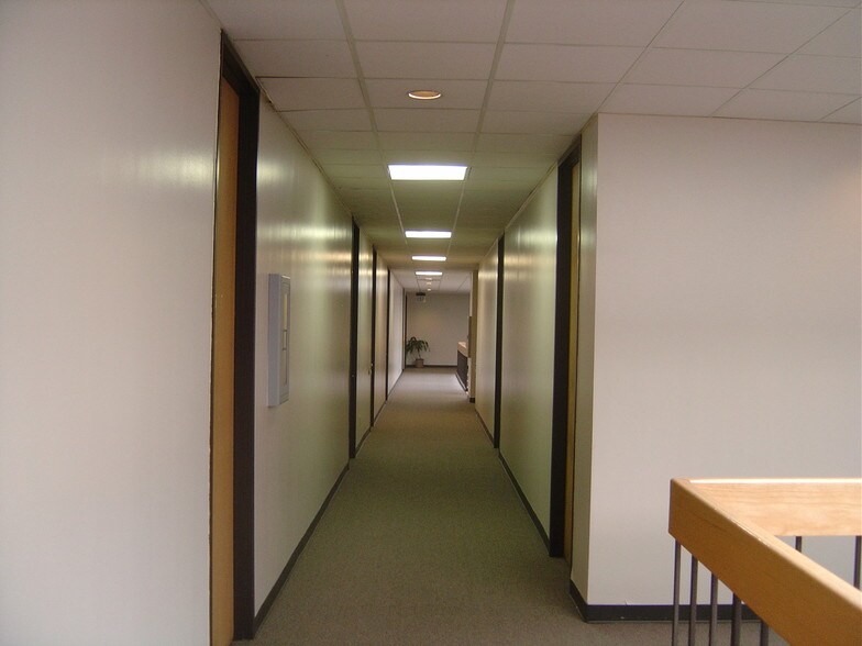 More Photos Of 8240 Antoine Dr, Houston Medical For Lease