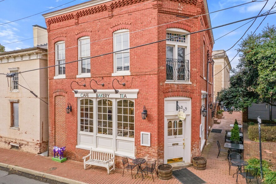 More Photos Of 12 Culpeper St, Warrenton Restaurant For Sale