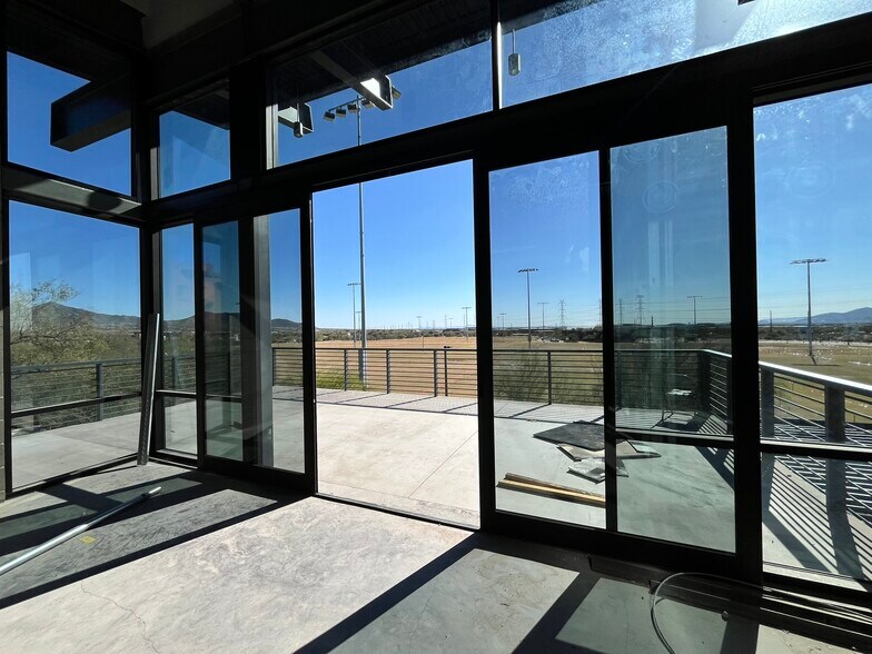 More Photos Of 9271 E Hidden Spur Trl, Scottsdale Industrial For Sale