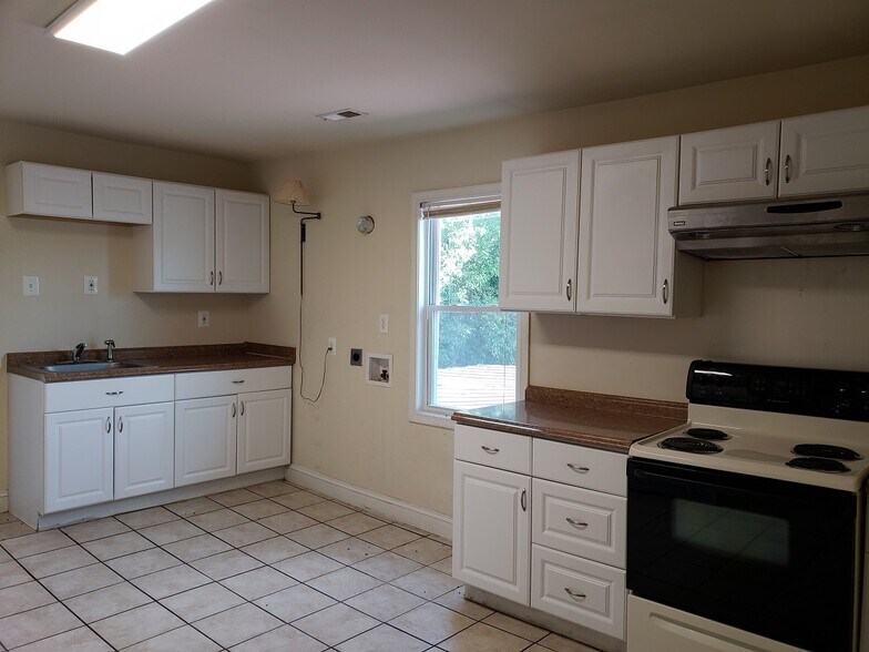 More Photos Of 8414 W Main St, Marshall Storefront Retail Residential For Lease