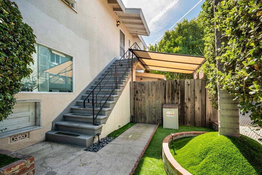 More Photos Of 14722 Magnolia Blvd, Sherman Oaks Apartments For Sale