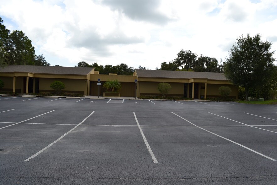More Photos Of 5304 S Florida Ave, Lakeland Coworking Space