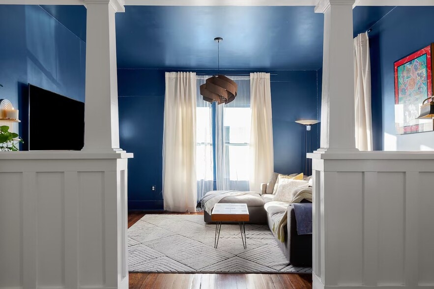 More Photos Of 724 N Cherry St, San Antonio Office For Sale