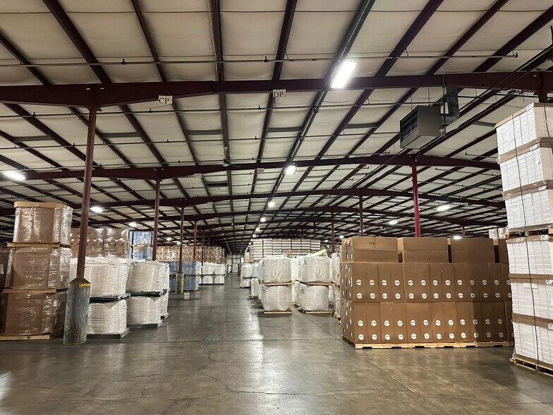 More Photos Of 1507 S Olive St, South Bend Warehouse For Lease