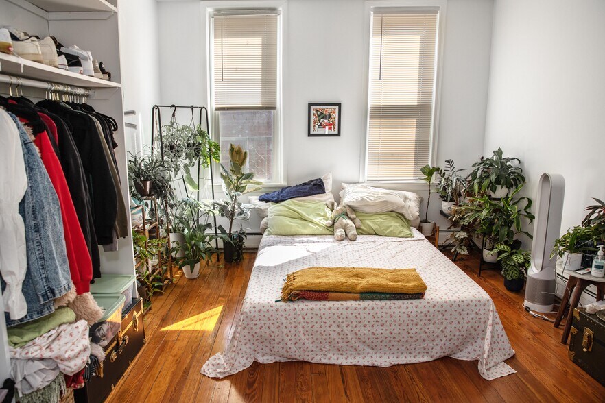 More Photos Of 497 W Side Ave, Jersey City Apartments For Sale