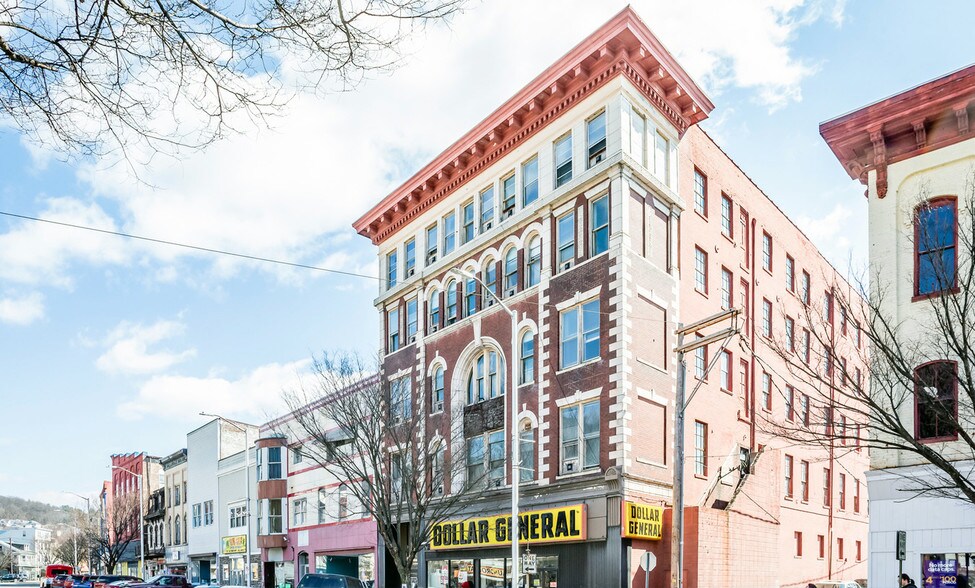 Primary Photo Of 30-36 E Independence St, Shamokin Apartments For Lease