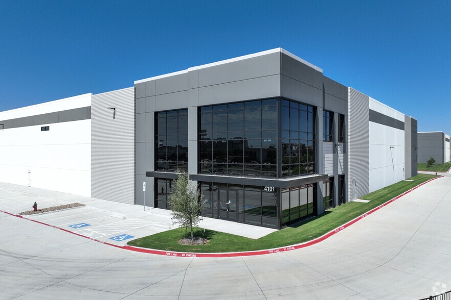 Primary Photo Of 4101 Northern Cross Blvd, Haltom City Unknown For Lease
