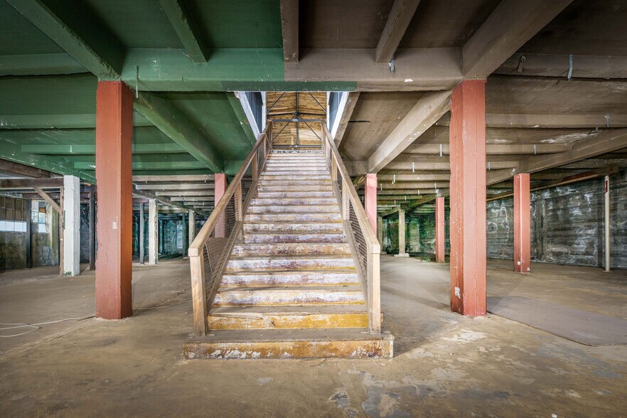 More Photos Of 210 Broad St, Nevada City Freestanding For Sale