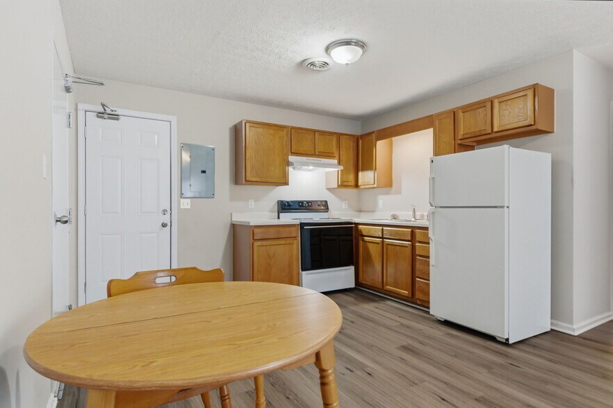 More Photos Of , Portland Multifamily For Sale