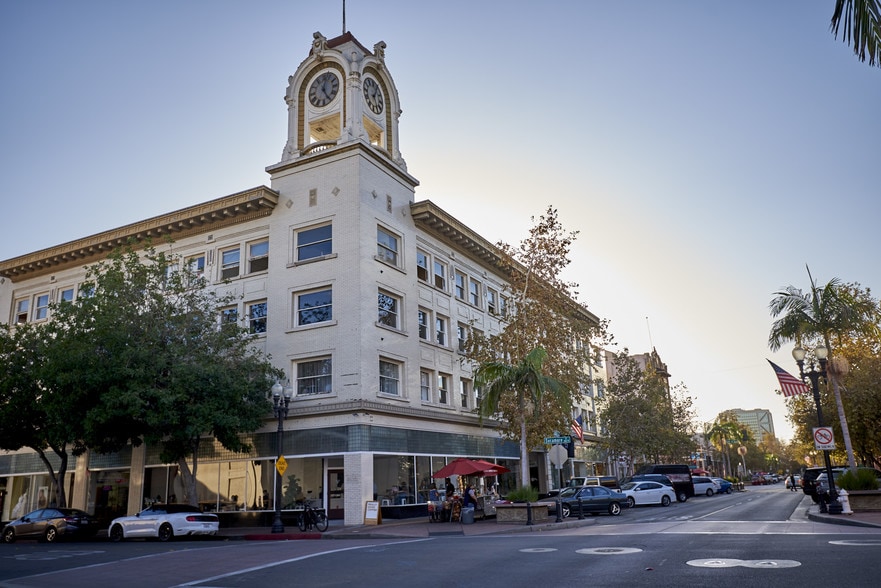 More Photos Of 202-208 W 4th St, Santa Ana Office For Lease