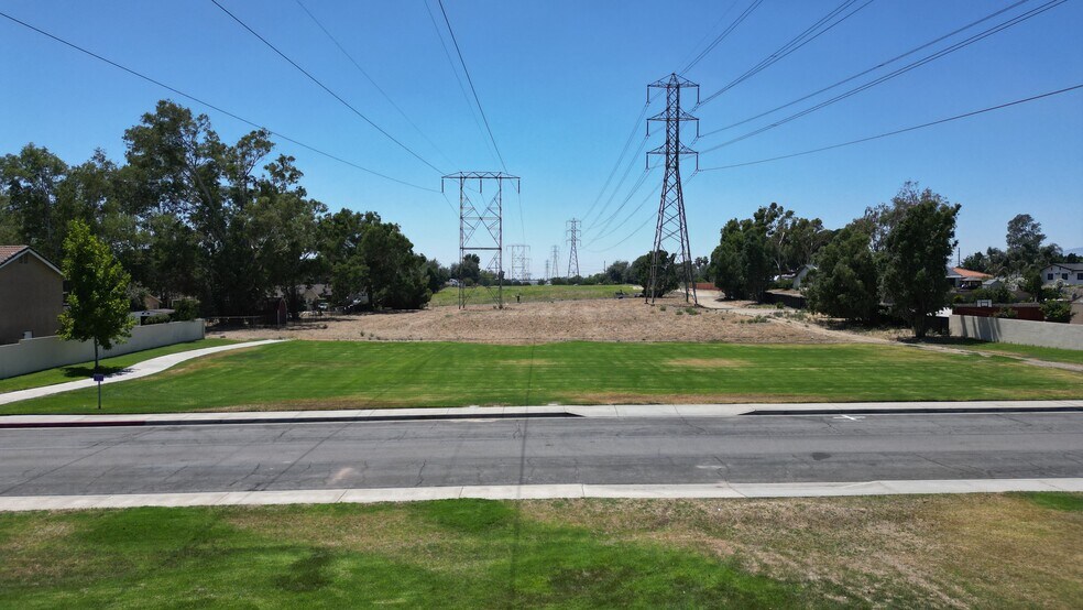 More Photos Of 0 Ponderosa Avenue Ave, Fontana Land For Sale