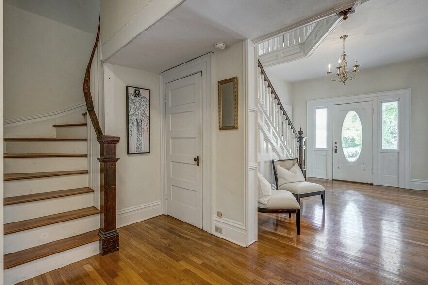More Photos Of 13126 W James Anderson Hwy, Buckingham Office For Sale