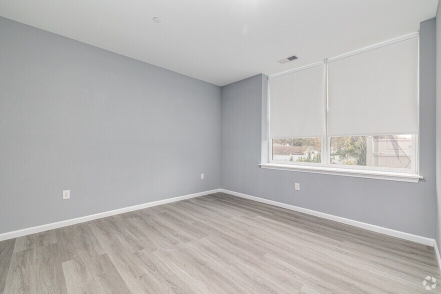 More Photos Of 99 N White Horse Pike, Somerdale Apartments For Sale