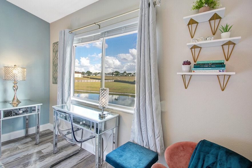 More Photos Of 141 Coco Plum Dr, Davenport Apartments For Sale