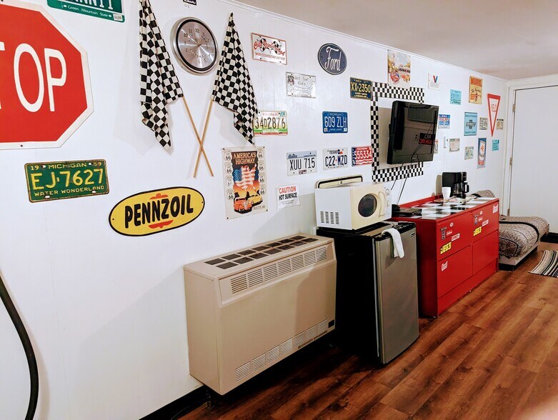 More Photos Of 12520 State St, Atlanta Hotel For Sale