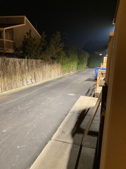 More Photos Of 11299 San Pablo Ave, El Cerrito Unknown For Lease