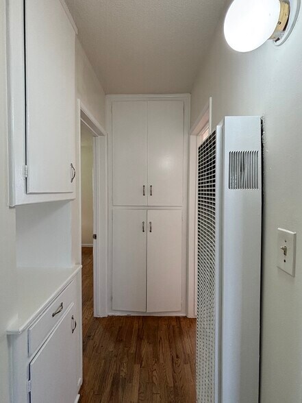 More Photos Of 14522 Avis Ave, Lawndale Apartments For Sale