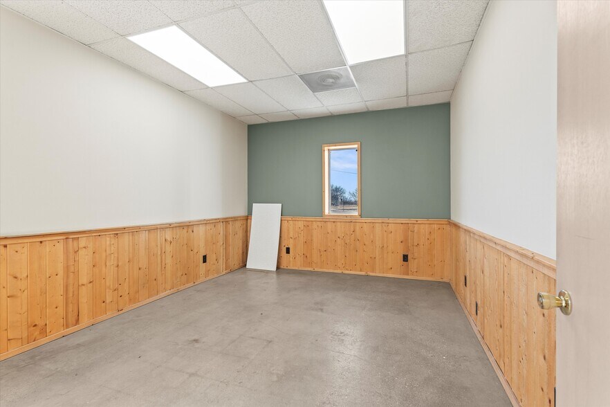 More Photos Of 2305 N State Highway 208, Colorado City Industrial For Sale