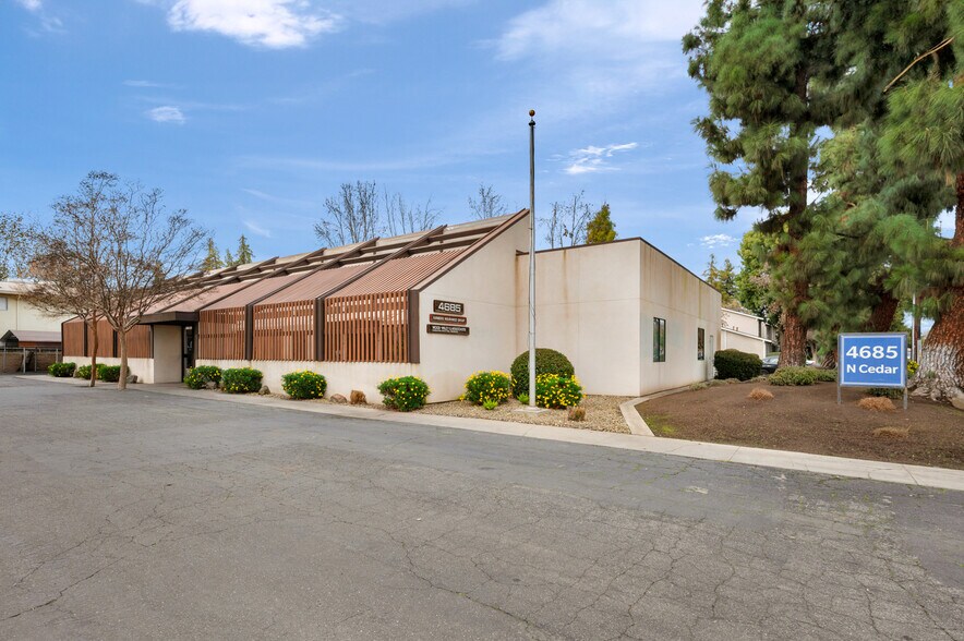 More Photos Of 4685 N Cedar Ave, Fresno Office For Sale