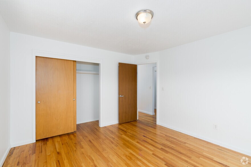 More Photos Of 515 S Coeur D' Alene St, Spokane Apartments For Sale