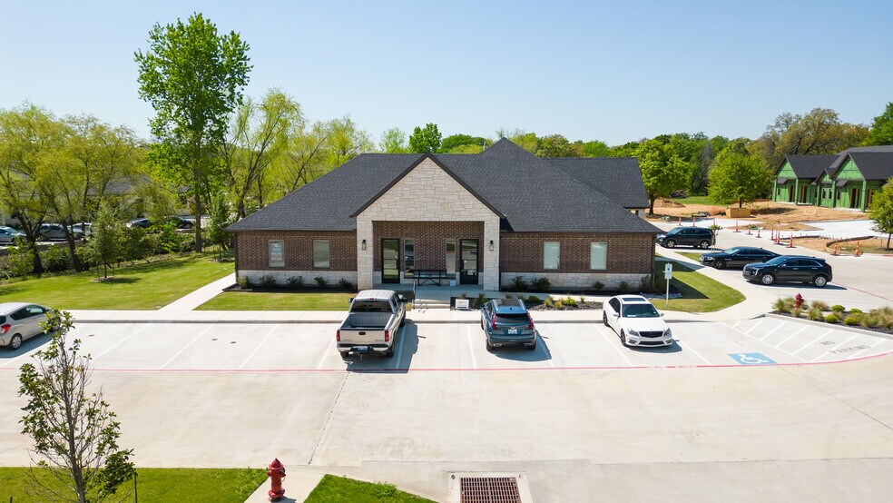 More Photos Of 6424 Colleyville Blvd, Colleyville Medical For Sale