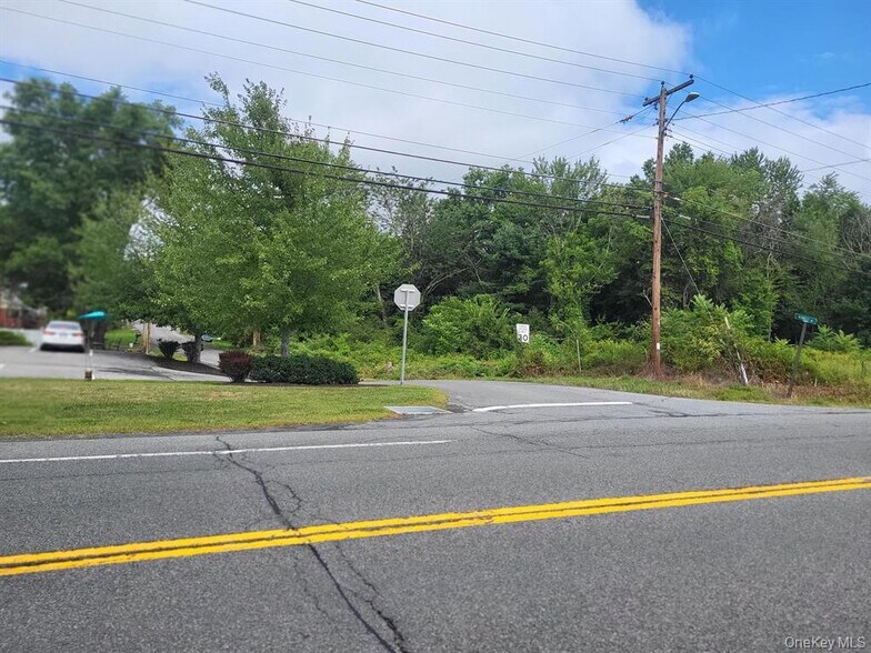 More Photos Of 2530 NY-208, Walden Land For Sale