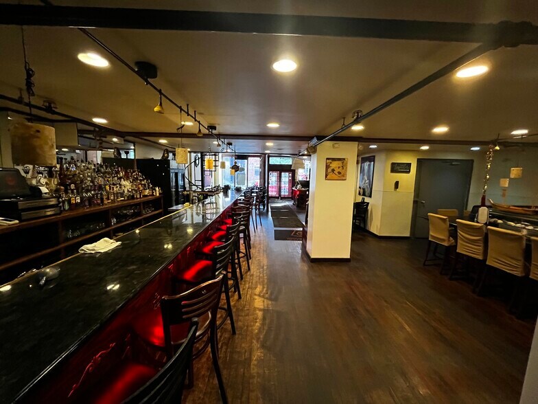 More Photos Of 1293 W 9th St, Cleveland Restaurant For Sale