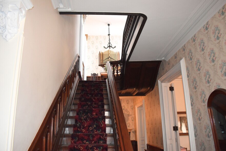 More Photos Of 71 Main St, Binghamton Apartments For Sale