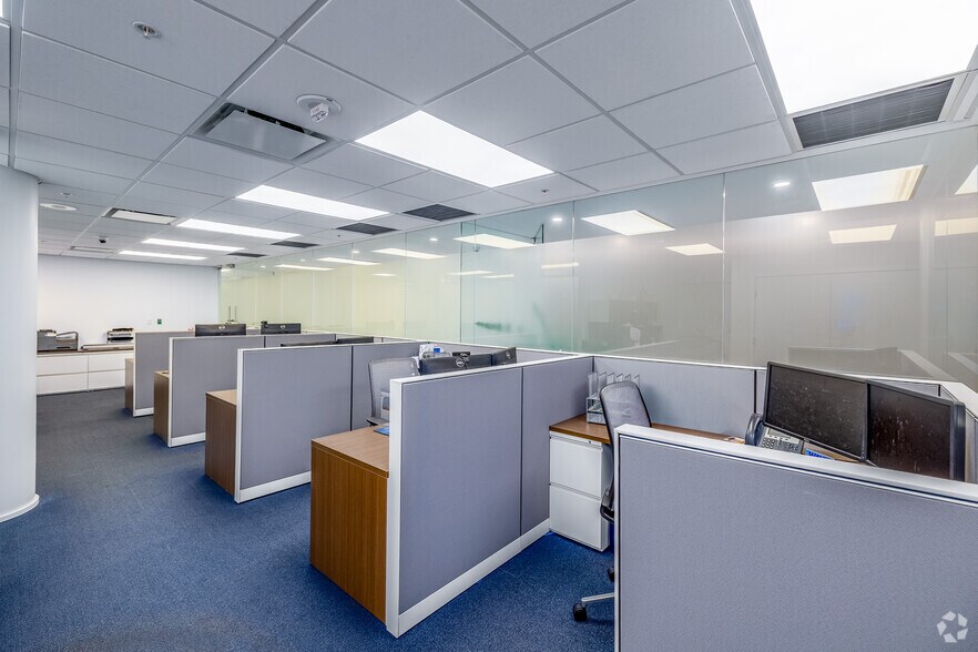 More Photos Of 780-782 NW 42nd Ave, Miami Office For Lease