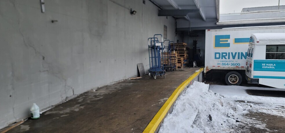 More Photos Of 260 Secaucus Rd, Secaucus Food Processing For Lease