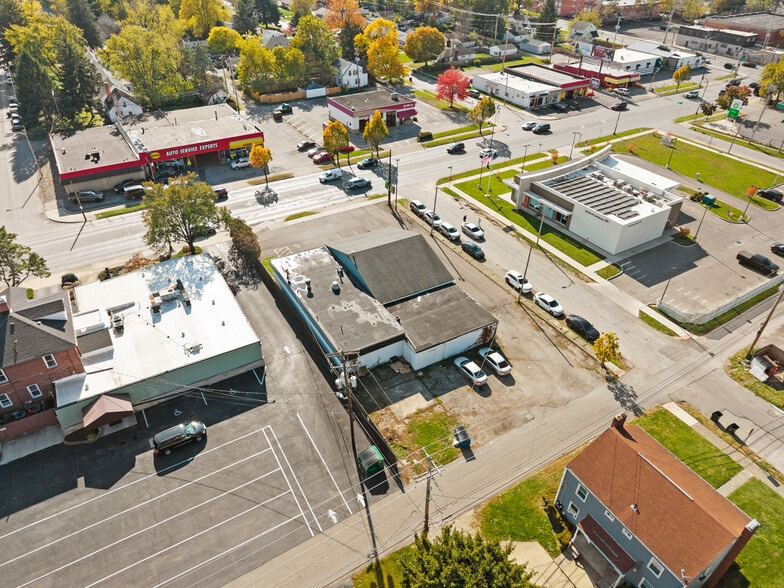 More Photos Of 3210 E Main St, Columbus Freestanding For Sale