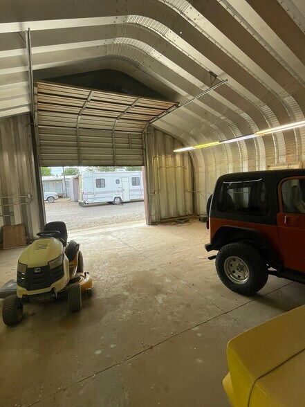 More Photos Of 4907 S Main St, Roswell Auto Dealership For Sale