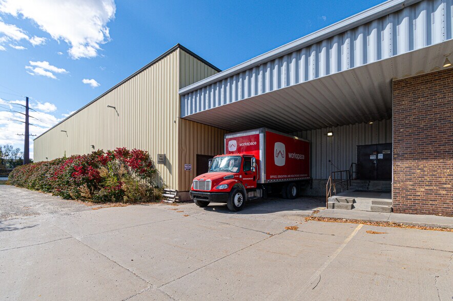 More Photos Of 218 2nd St, Coralville Flex For Sale