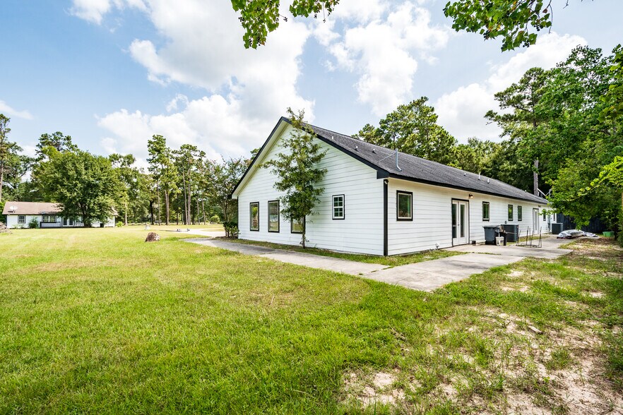 More Photos Of 16111 Porter Ln, Porter Flex For Sale
