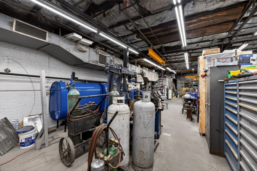 More Photos Of 3341-43 D St, Philadelphia Manufacturing For Sale