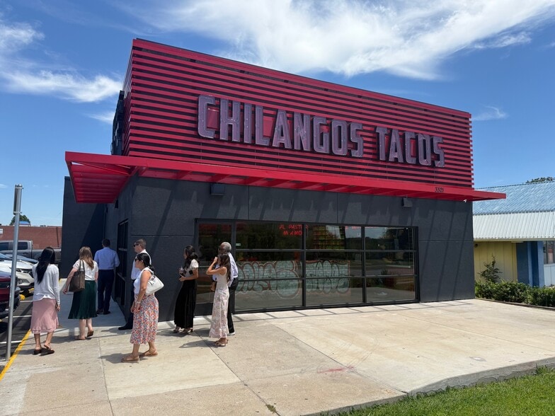 More Photos Of 3321 Walnut St, Garland Fast Food For Sale