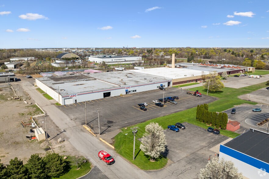 More Photos Of 1450 Lyell Ave, Rochester Warehouse For Lease