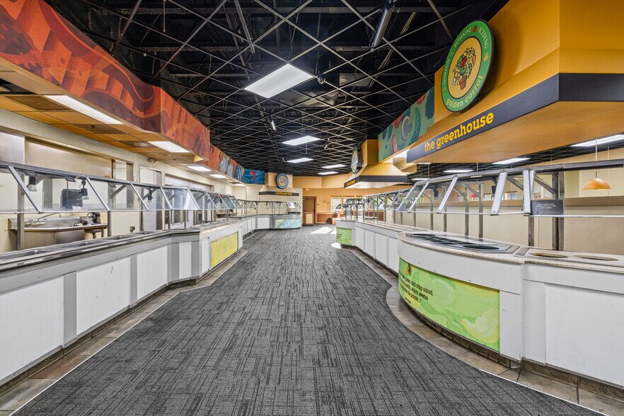 More Photos Of 4940 Watt Ave, North Highlands Restaurant For Sale