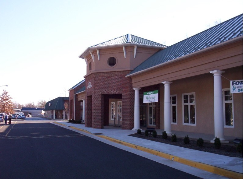 More Photos Of 525 Amherst St, Winchester Medical For Lease