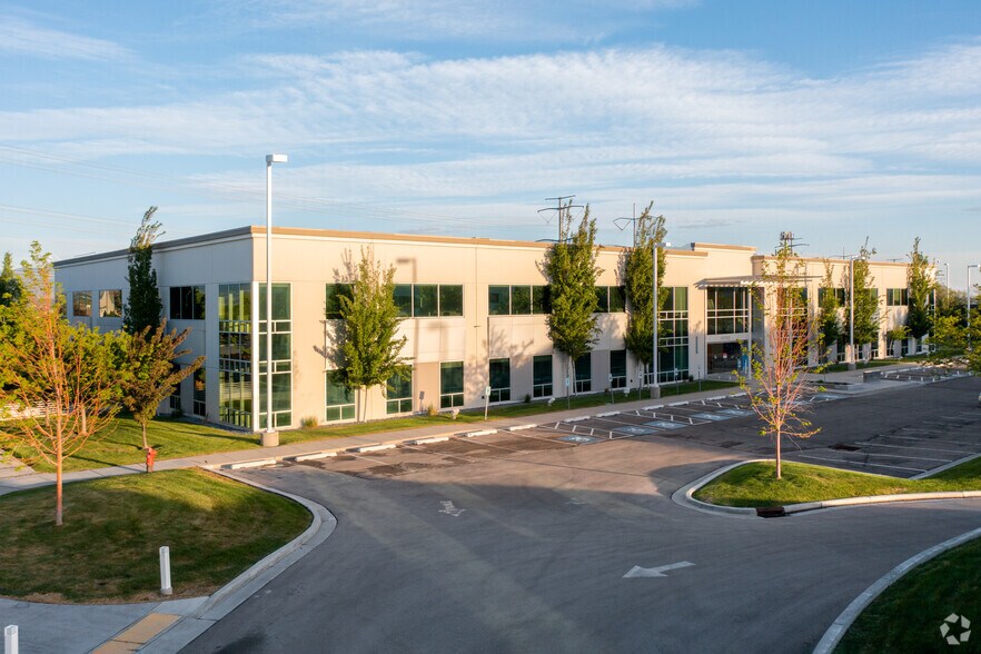 More Photos Of 11747 S Lone Peak Pky, Draper Office For Lease