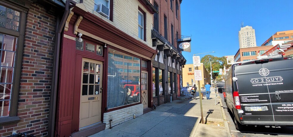 Primary Photo Of 52 S 6th St, Reading General Retail For Lease