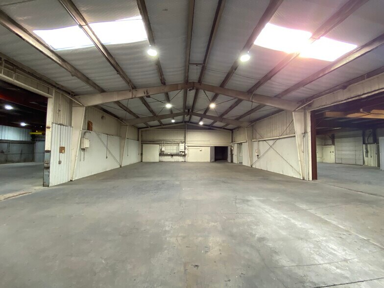 More Photos Of 8326 N County Rd W, Odessa Industrial For Lease