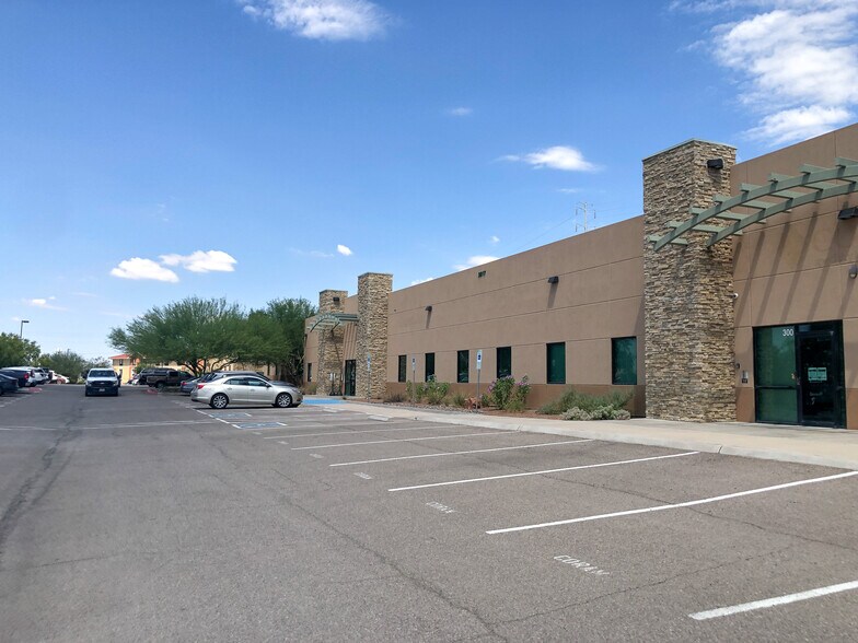 More Photos Of 3821 Constitution Dr, El Paso Unknown For Lease