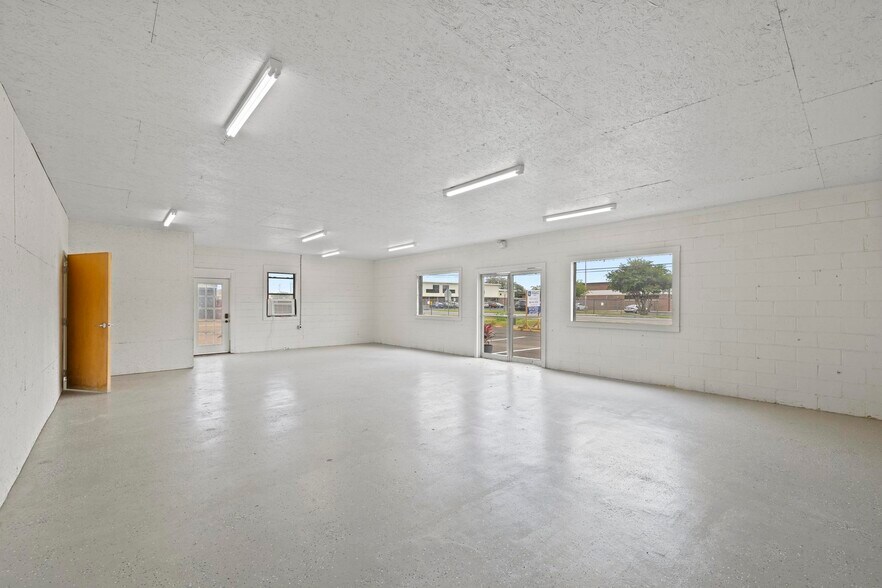 More Photos Of , Pensacola Flex For Sale