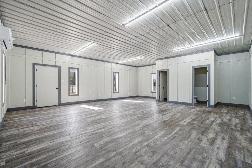 More Photos Of 23730 I-20, Wills Point Specialty For Sale