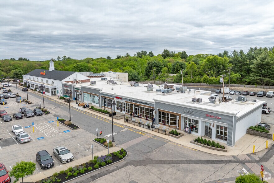 More Photos Of 509-513 Boston Post Rd, Sudbury Unknown For Lease