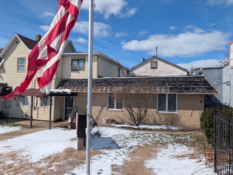More Photos Of 1416-1418 Franklin St, Michigan City Storefront Retail Residential For Sale